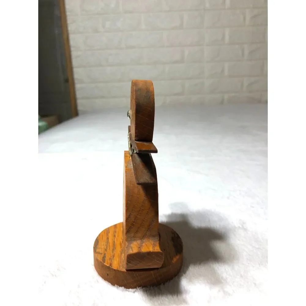 The Unbranded Brand vintage retro